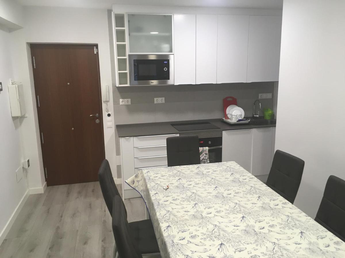 Carrer de Victòria dels Àngels, 11 La Pineda Exterior foto